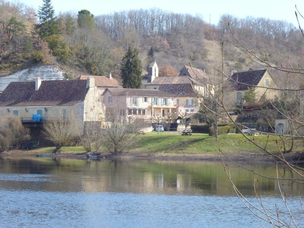 Hotel-Restaurant Cote Rivage Badefols-sur-Dordogne Luaran gambar